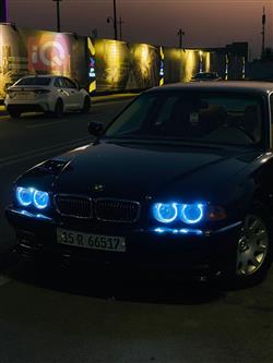 بي ام دبليو الفئة 7